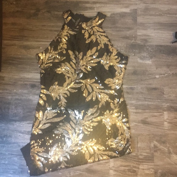 Beautiful Black and Gold Sequin Dress - Picture 3 of 6